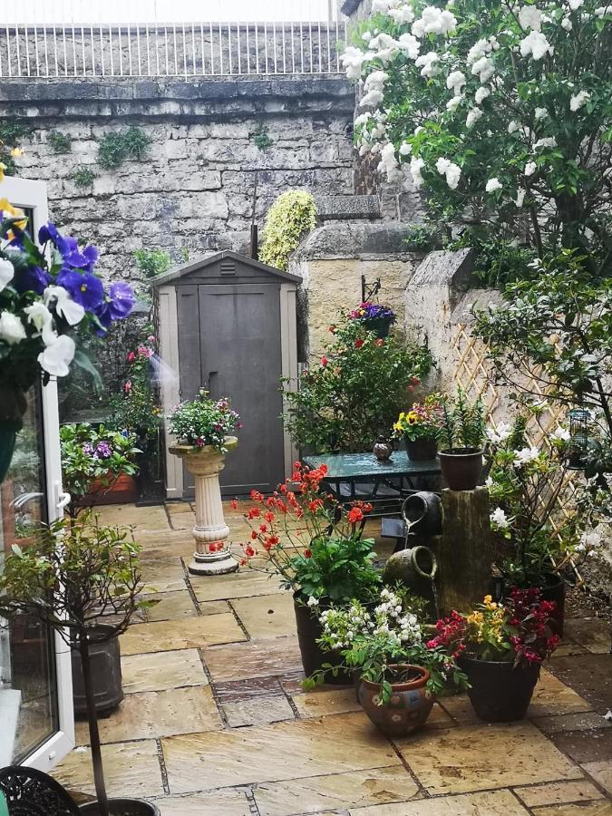 ホテル ヴィクトリア ハウス B＆B カーナーヴォン エクステリア 写真