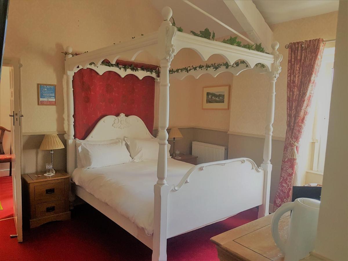 ホテル ヴィクトリア ハウス B＆B カーナーヴォン エクステリア 写真