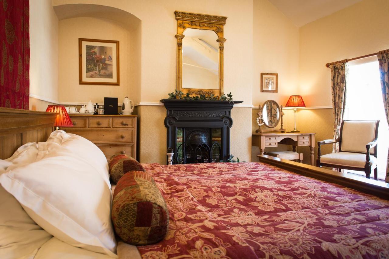 ホテル ヴィクトリア ハウス B＆B カーナーヴォン エクステリア 写真